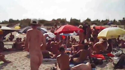 sexy deutsche reife hausfrauen Nackte Menschen in Einem Strand Spion hidden cam vid